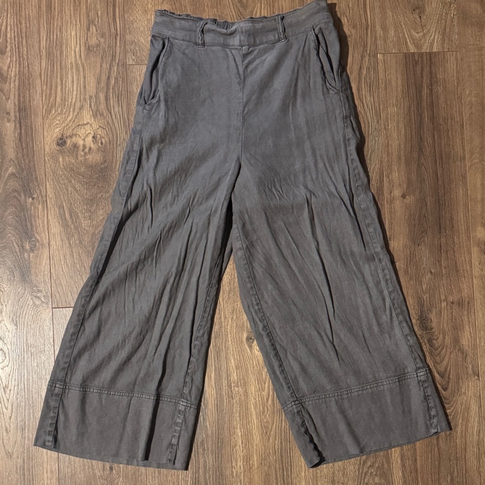 Splendid Charcoal wide leg pull on pants size Small